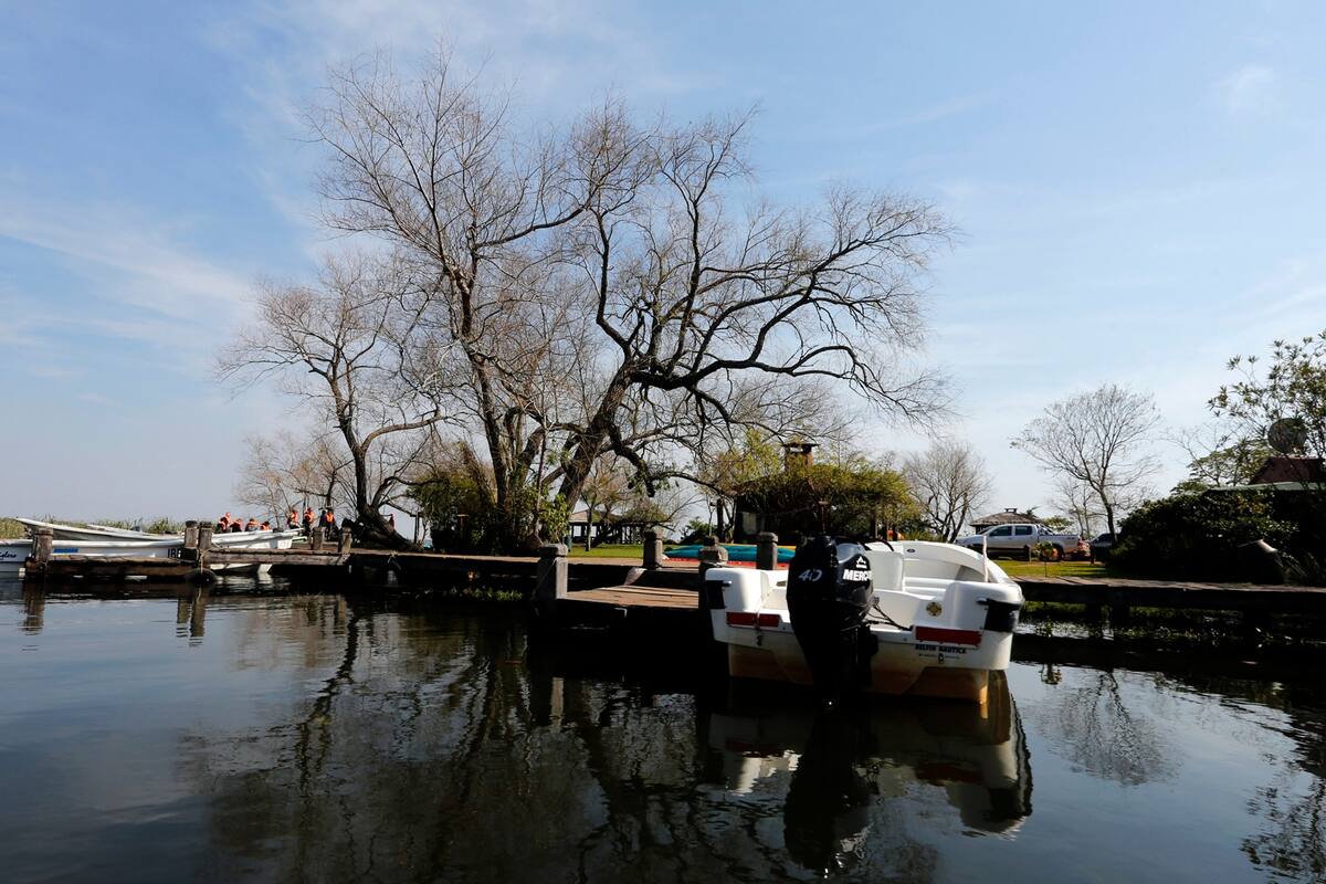 El embarcadero en Colonia Carlos Pellegrini , el principal centro turístico de Iberá