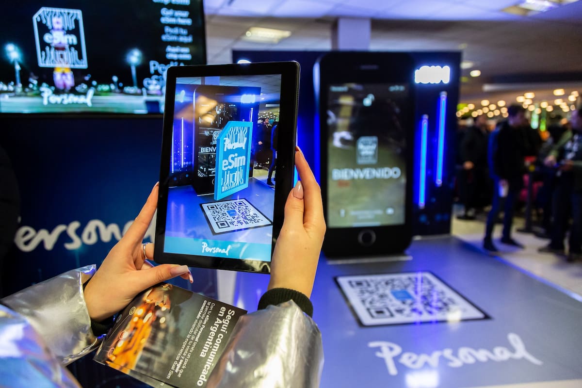 El embedded SIM no requiere de un chip físico y ya está disponible en la Argentina para los usuarios de telefonos iPhone compatibles