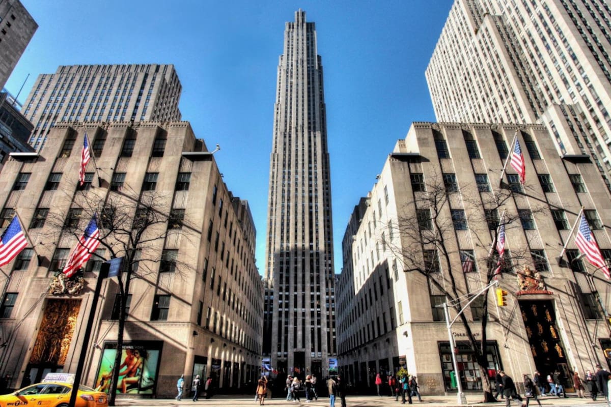 El emblemático edifico en Rockefeller Plaza