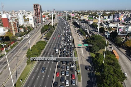 El embotellamiento se extendió algunos kilómetros por la Avenida General Paz