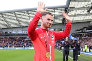 El emotivo posteo de Alexis Mac Allister para agradecer el recibimiento del Brighton tras consagrarse campeón del mundo