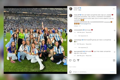 El emotivo posteo de Linda Raff con las parejas de los campeones del mundo (Foto: Instagram @linda.raff)
