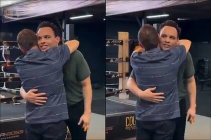 El emotivo reencuentro de Julio César Chávez con su hijo se produjo en un gimnasio de Hermosillo, tras semanas de detención, deportación y proceso judicial