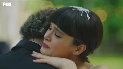 El emotivo reencuentro entre Nazli y su padre