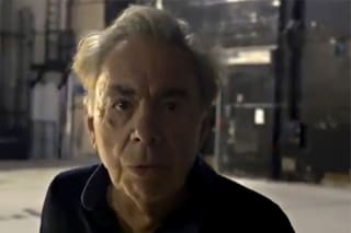Lloyd Webber desafía al Primer Ministro británico por la reapertura de las salas