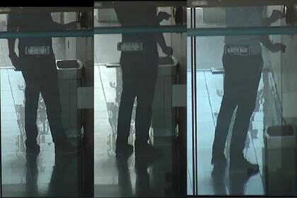 El empleado que les fichaba a los compañeros con un dedo de silicona