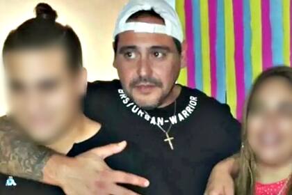 El empresario asesinado junto a parte de su familia