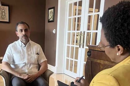 El empresario contó que estaba en Las Vegas por una convención cuando su hermana lo llamó para decirle que el techo había colapsado durante el concierto