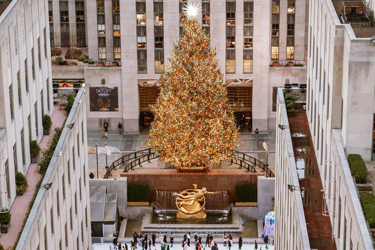El encendido del árbol de Navidad del Rockefeller Center se transmitirá en cadena nacional (X @rockcenternyc)