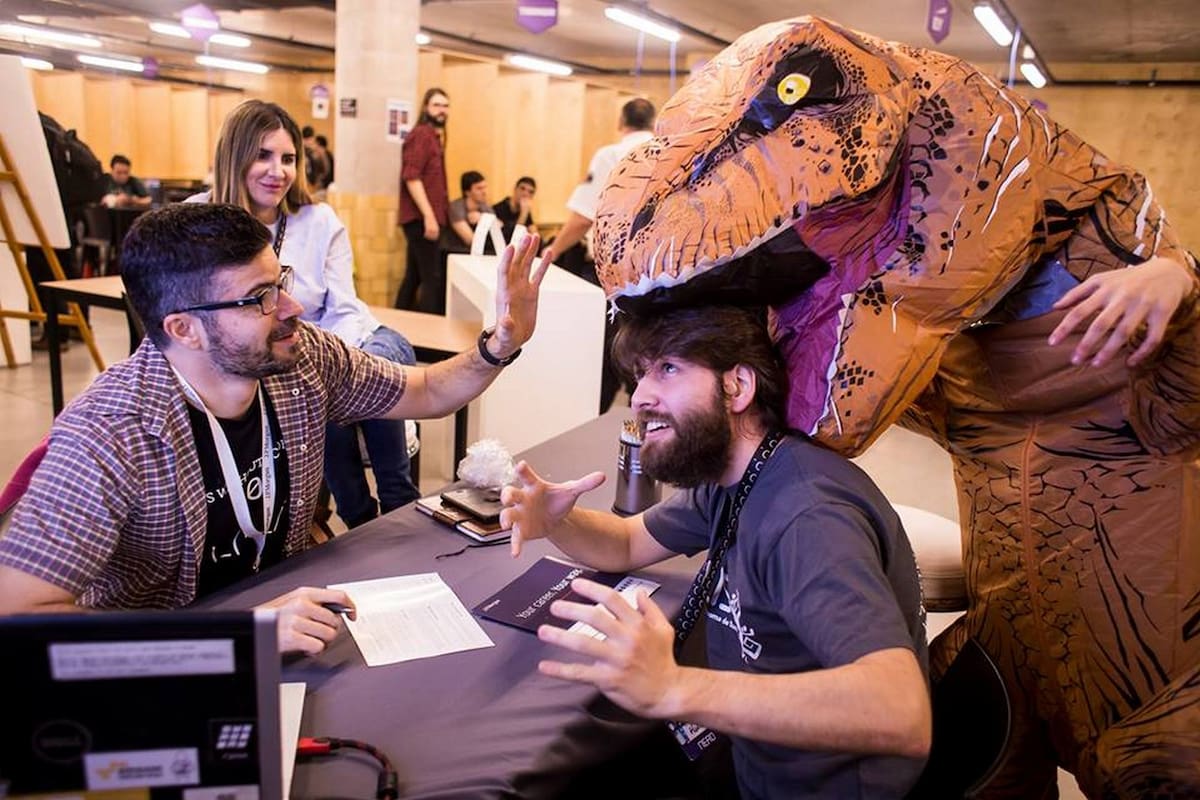 El encuentro de nerds para nerds se llevará a cabo en el Centro Cultural San Martín con charlas técnicas y científicas, talleres y jornadas de trabajo colaborativo