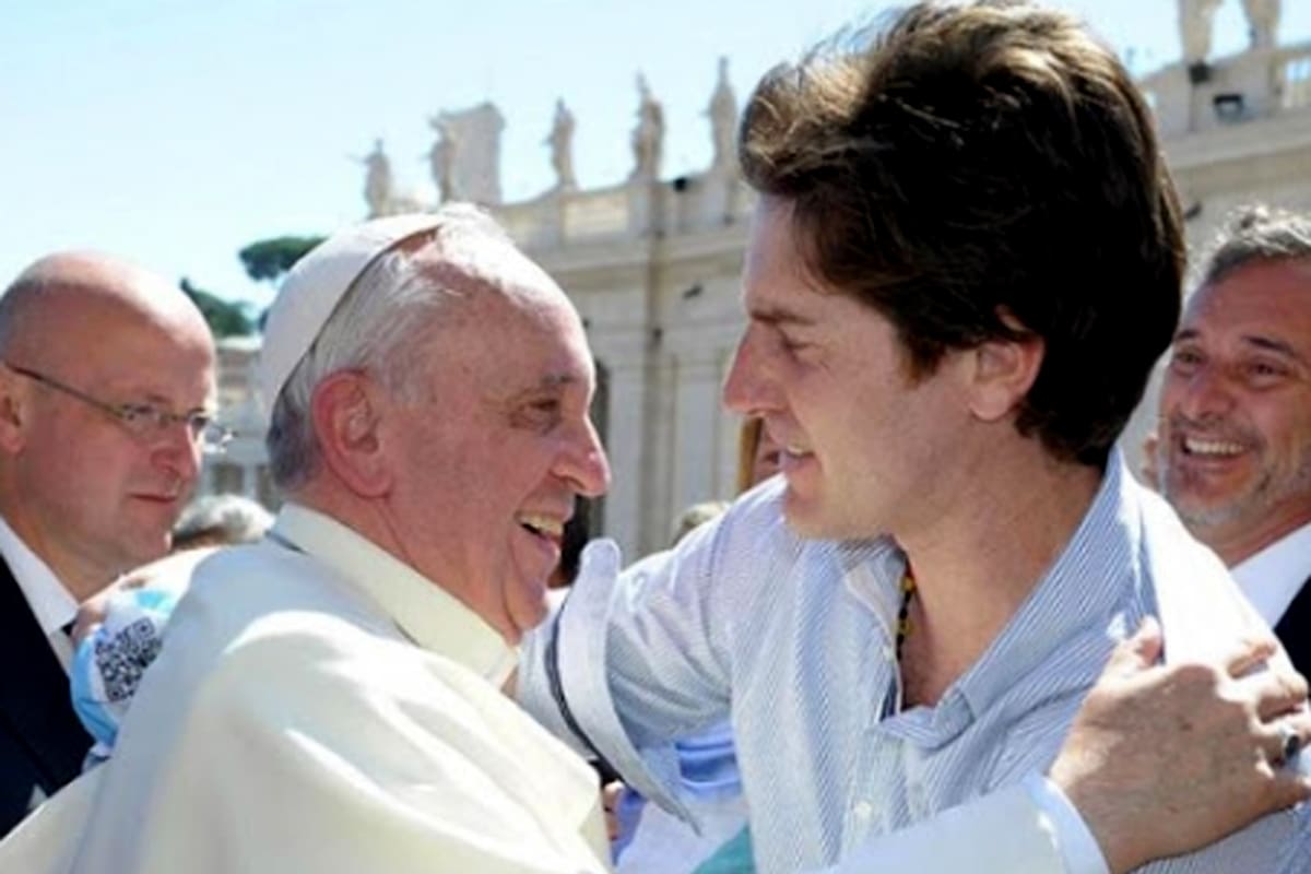 El encuentro del papa Francisco con Nicolás García Mayor.