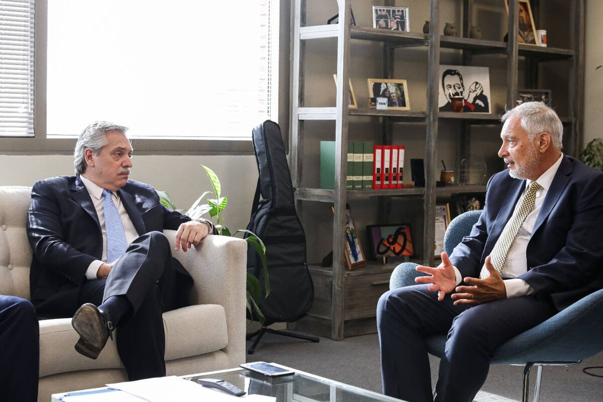 El encuentro se produjo en la oficina de Fernández