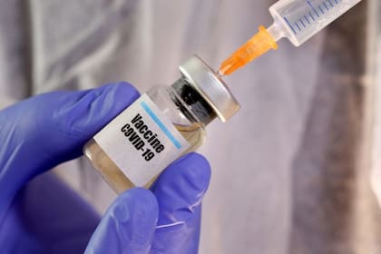 Los especialistas resaltan la rapidez del desarrollo de las vacunas
