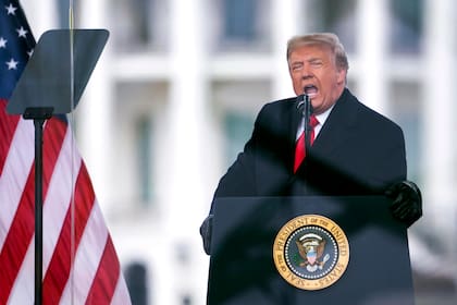 El entonces presidente Donald Trump habla durante un mitin en Washington, el 6 de enero de 2021