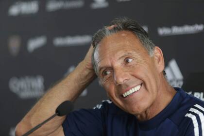 El entrenador de Boca, Miguel Angel Russo, en conferencia de prensa