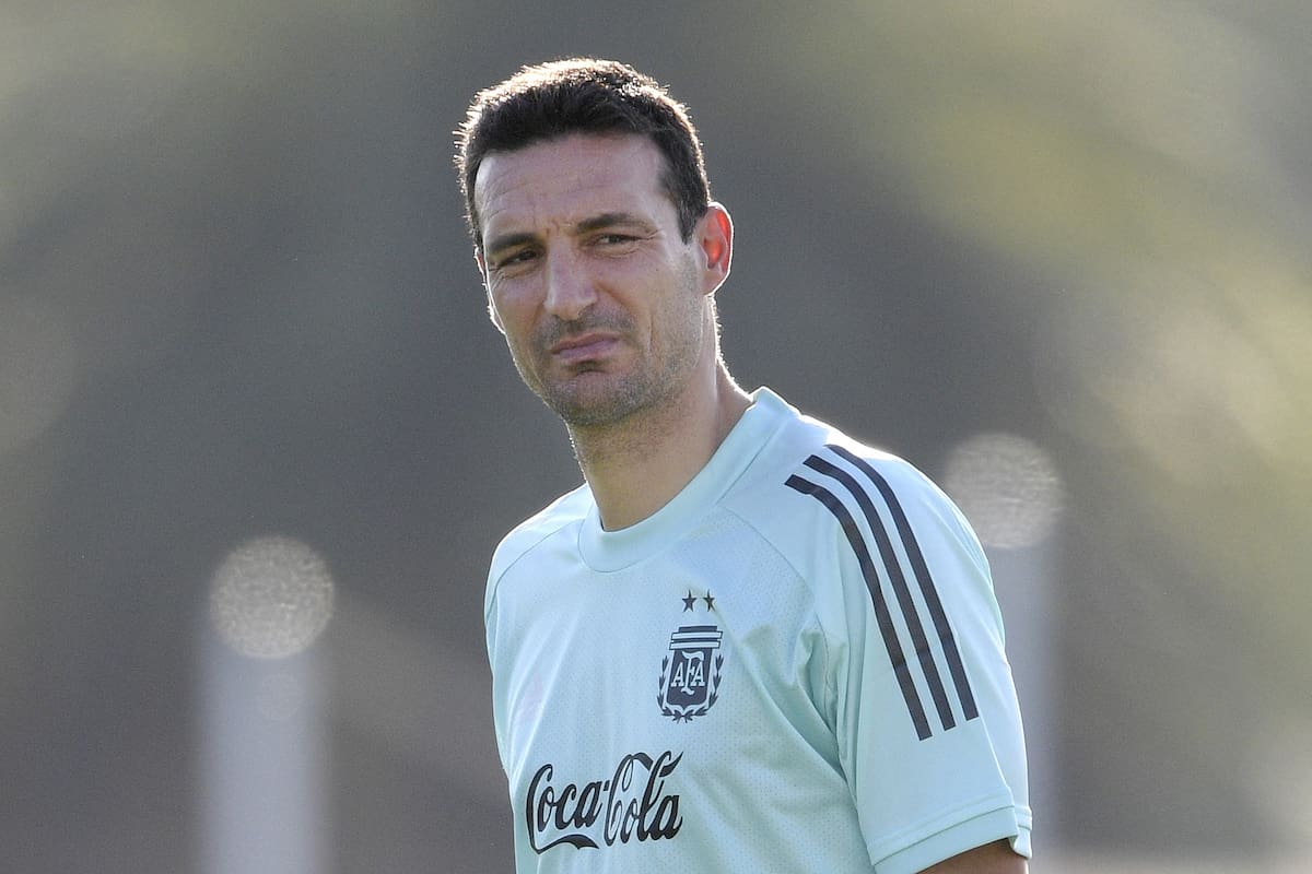 El entrenador de la selección argentina, Lionel Scaloni, entregó su lista de 26 convocados para disputar el Mundial de Qatar