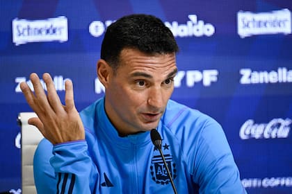 El entrenador Lionel Scaloni explicó que jugar en Bolivia supone una dificultad difícil de resolver