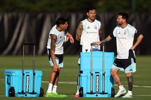 La selección se prepara para el Mundial: Messi trabaja diferenciado y Dibu, sin guantes