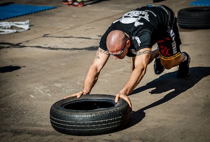 El entrenamiento vigoroso como correr, levantar pesas o hacer entrenamiento de alta intensidad es menos efectivo para mejorar la calidad de sueño que el moderado