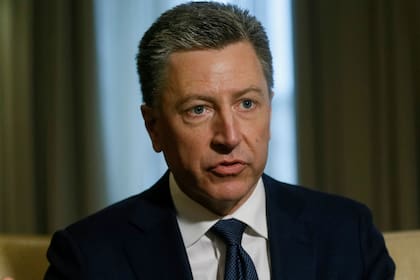 El enviado especial para Ucrania presentó su renuncia tras haber sido implicado en el escándalo del llamado al presidente Zelenski