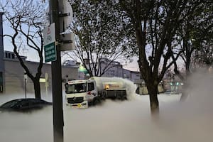 Un camión derramó oxígeno líquido y declararon alerta sanitaria en un barrio porteño
