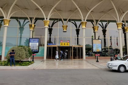 El episodio ocurrió el lunes, cuando la aeronave, un Boeing 737-300 de la compañía iraní, se preparaba para cubrir la ruta entre Mashhad y Kermanshah