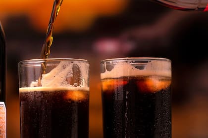 El equilibrio entre bebidas y alimentos es clave para mantener la presión arterial estable