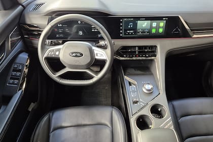 El equipamiento de este JAC JS8 Pro es realmente muy abundante