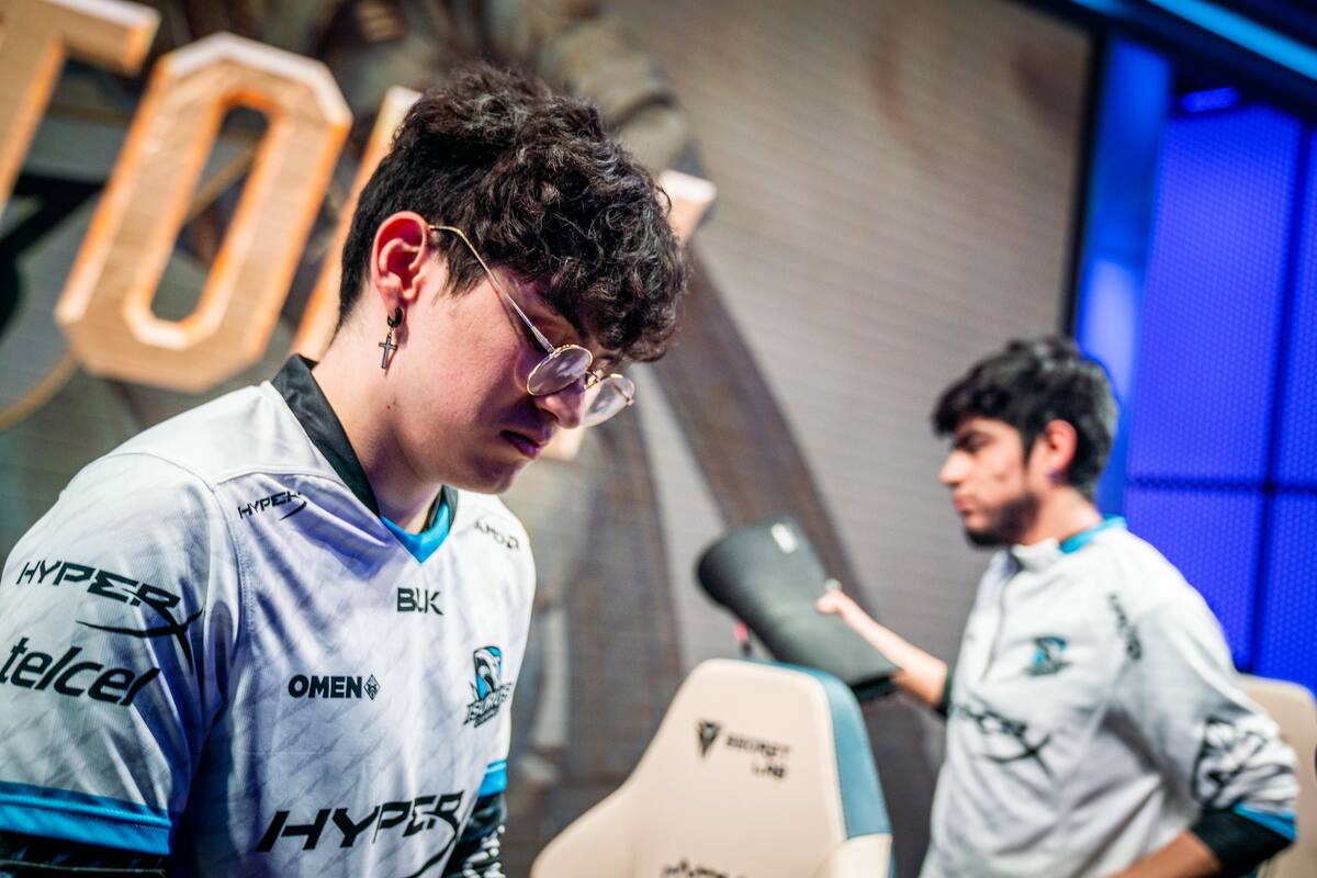 El equipo argentino Isurus Gaming sigue a paso firme en Worlds 2019, el torneo mundial del videojuego League of Legends. Quedó segundo en su grupo en la fase inicial, y ahora disputará un mano a mano por un lugar en la etapa final de grupos de la competencia