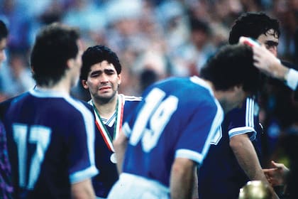 El equipo con Maradona a la cabeza luchó contra todo y contra todos.