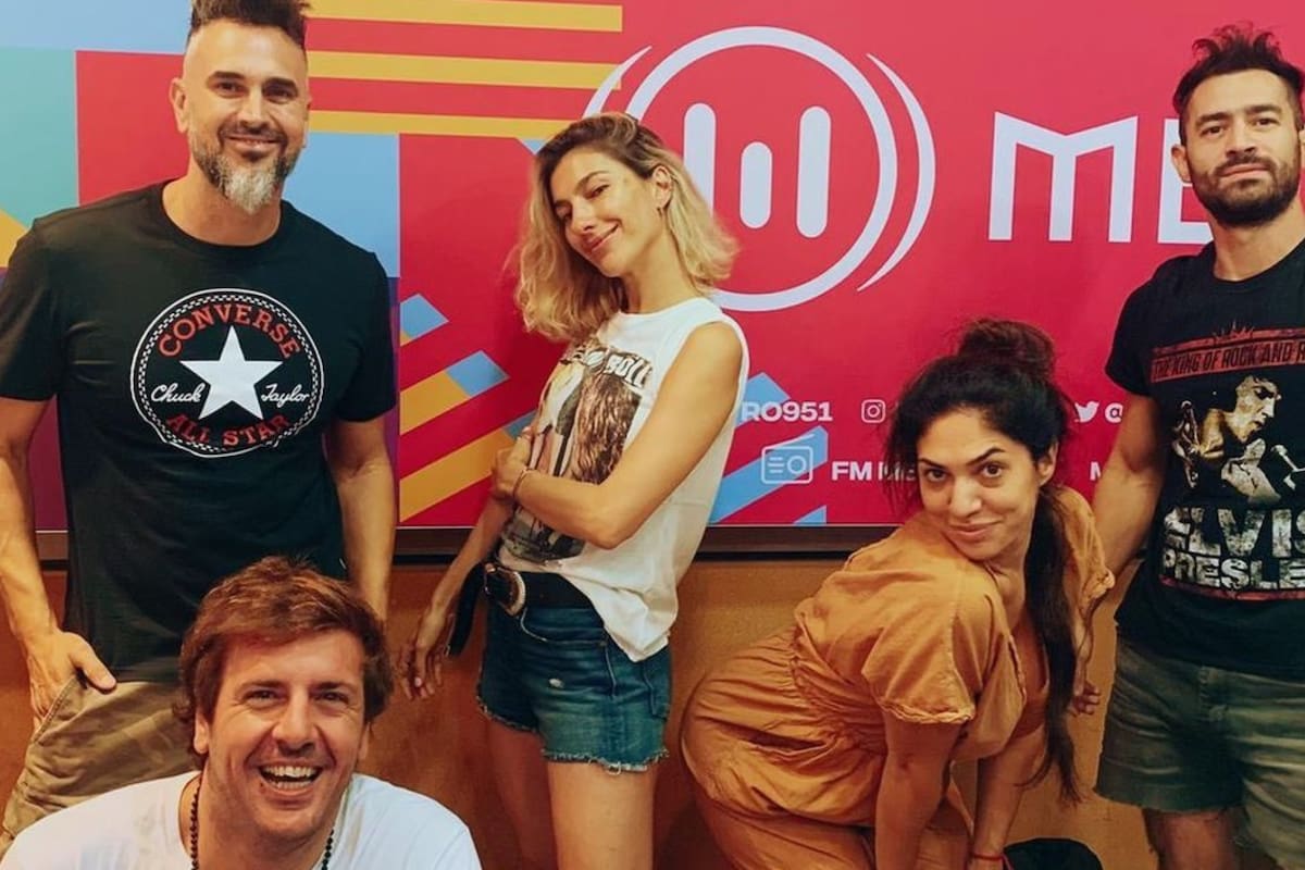 El equipo de Bonus Track, de Radio Metro