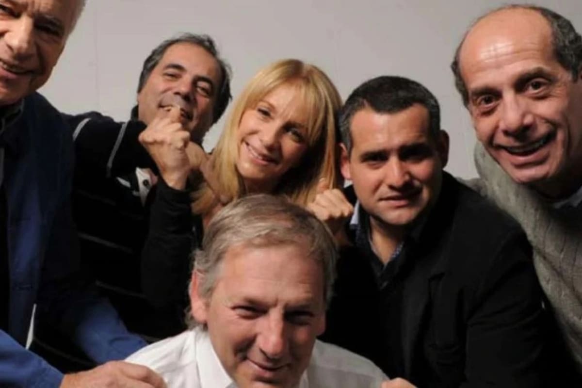 El equipo de Cada mañana, el programa de radio Mitre que conducía Marcelo Longobardi