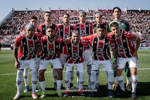 El equipo de Chacarita que perdió 1 a 0 de local con Almirante Brown y está cerca de quedarse afuera del Reducido por el ascendo a la Liga Profesional