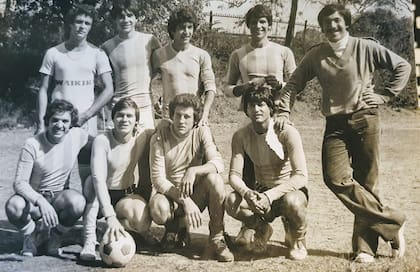 El equipo de Los galancitos, entre los que estaban Darío Grandinetti, Ricardo Darín, Miguel Ángel Solá, Marcelo Alfaro y Carlos Calvo y el productor Dany Mañas