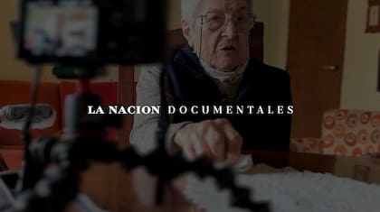 El equipo de producción trabaja en la creación del documental, combinando ilustración e inteligencia artificial para dar vida a las memorias de Favaloro.