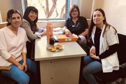 El equipo de profesionales: Paula Zuccato, Paula Menossi, Silvia Pedemonte y Candela Casal.