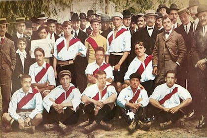 El equipo de River que ascendió en 1908