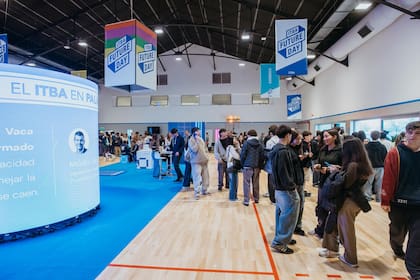 El equipo del ITBA participó en el ITBA Future day mediante una videollamada desde la competencia