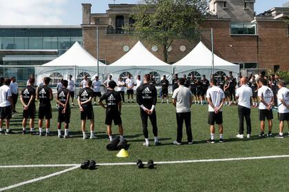 El equipo del Real Madrid antes del entrenamiento en Montreal