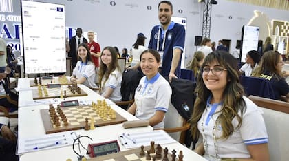 El equipo femenino argentino mostró una evolución en Samarcanda