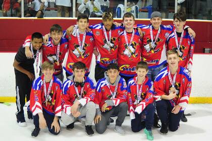 El equipo Sub 16 de las Islas Malvinas, que llevó el nombre de "Stanley"