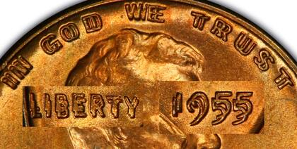 El error de esta moneda se observa en el anverso, donde tanto las letras como los números aparecen duplicados