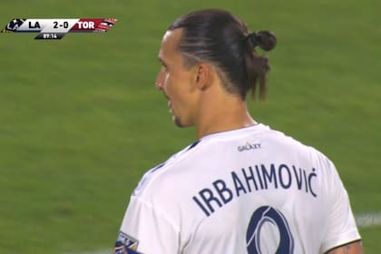 El error en el dorsal de Ibrahimovic en el último partido de Los Angeles Galaxy