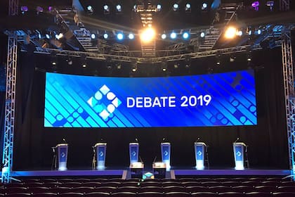 El escenario del segundo debate presidencial en la Facultad de Derecho de la UBA