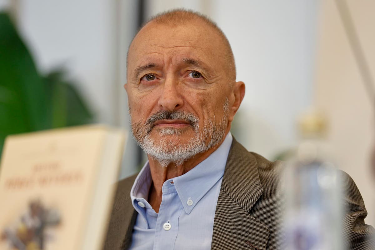 El escritor Arturo Pérez-Reverte