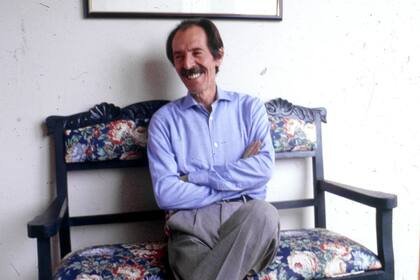 El escritor Julio Ramón Ribeyro
(Foto: SERGIO URDAY/EL COMERCIO Perú)