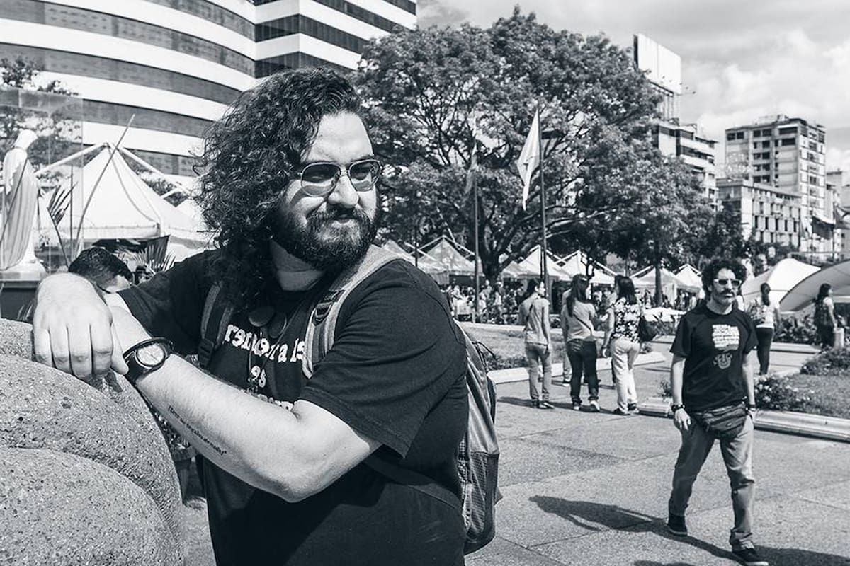 El escritor venezolano Willie McKey