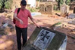 El escritor y peridosita Abel Basti asegura que Adolf Hitler murió en Asunción del Paraguay
