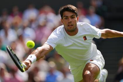 El español Carlos Alcaraz, bicampeón vigente de Wimbledon, se enfrentará este viernes al alemán Jan-Lennard Struff, por la tercera ronda