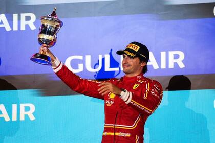 El español Carlos Sainz Jr. logró su primera victoria en la temporada 2024 de la Fórmula 1 en el GP de Australia